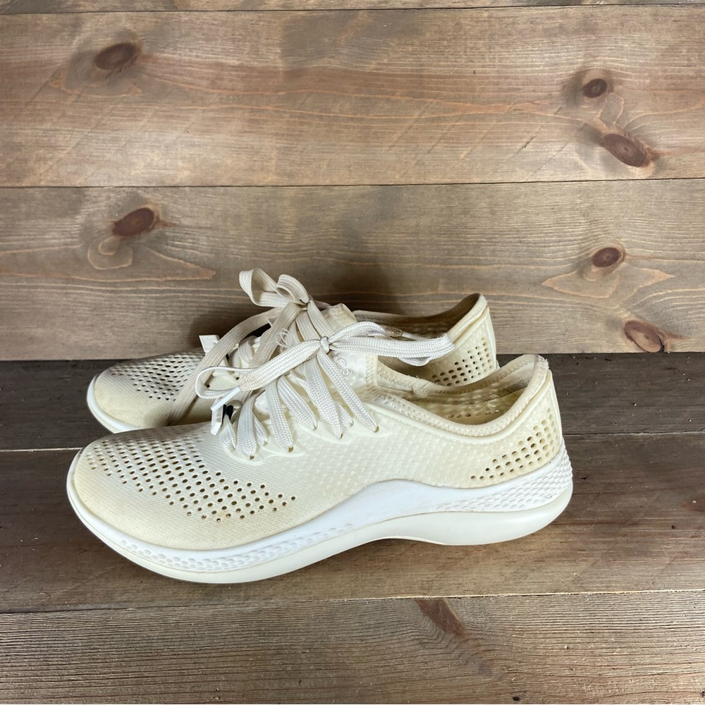 Crocs literide 360 pacer Womens size 9 shoes white athletic running sneakers